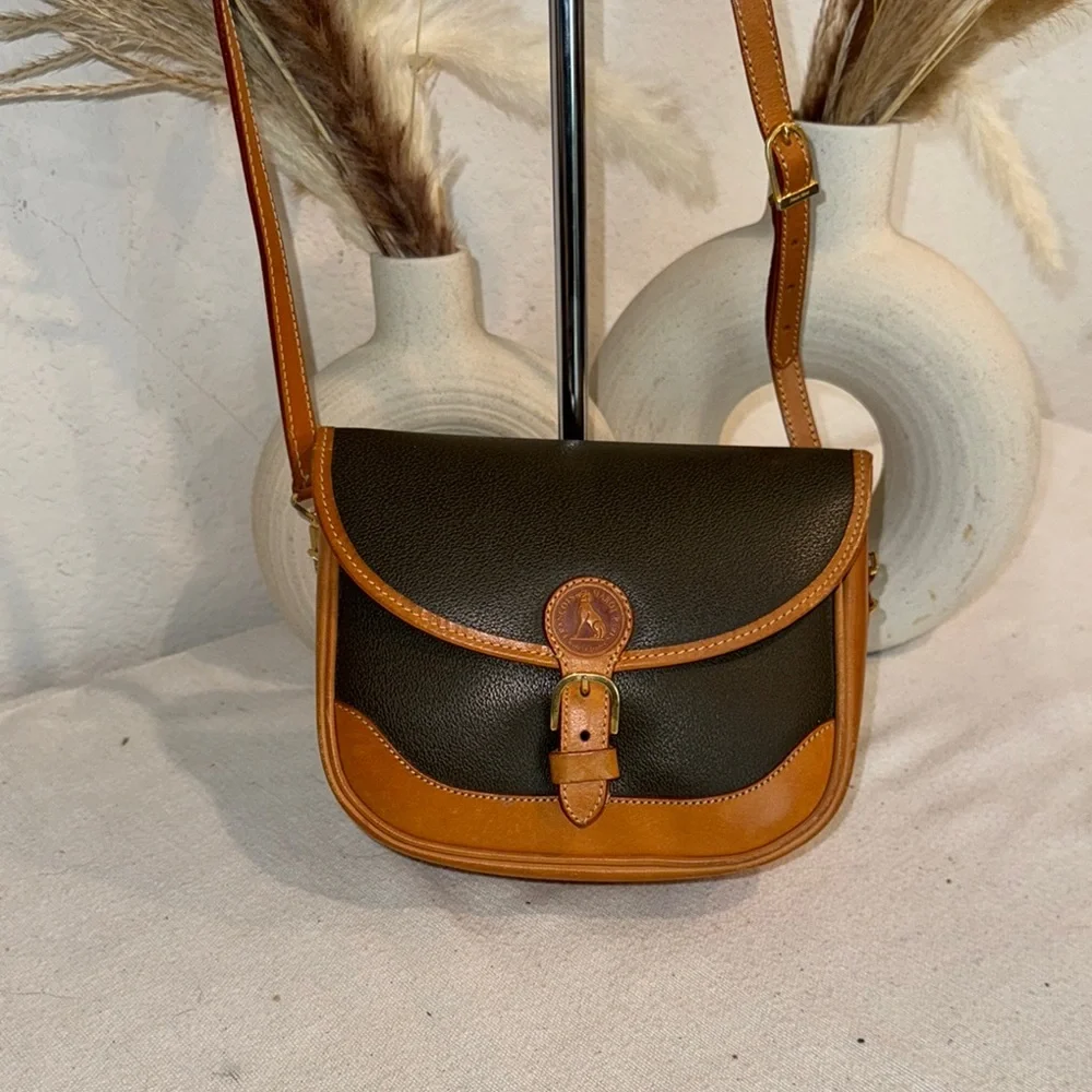 Authentic Francois Marot Paris Black and Tan Crossbody Bag - Picture 3 of 13